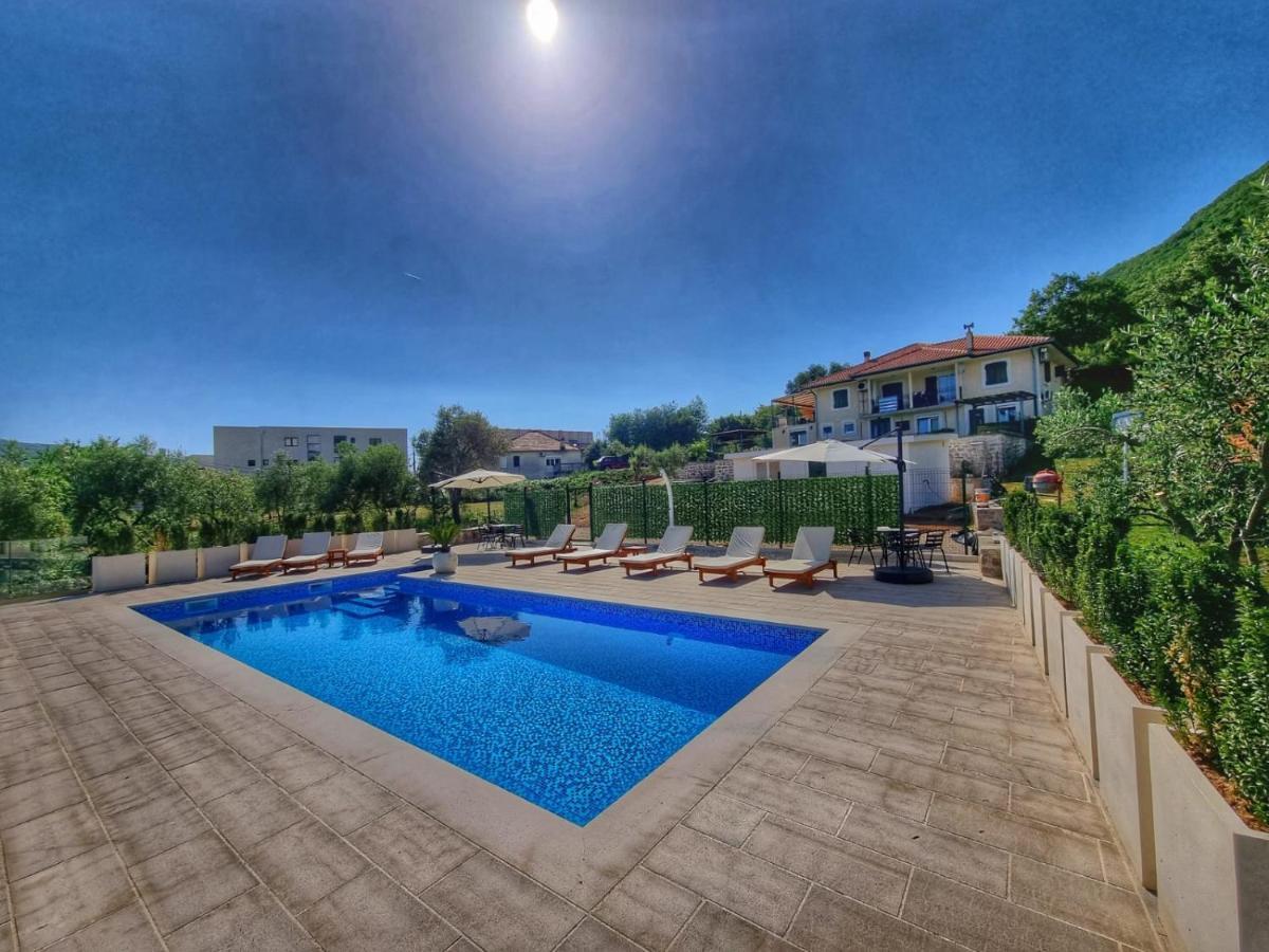 Apartments Blazevic تْشيرسيك نوفي المظهر الخارجي الصورة