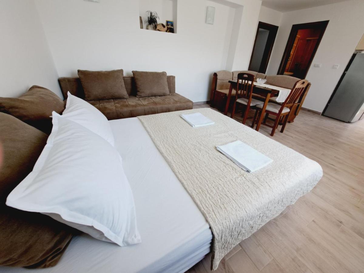 Apartments Blazevic تْشيرسيك نوفي المظهر الخارجي الصورة