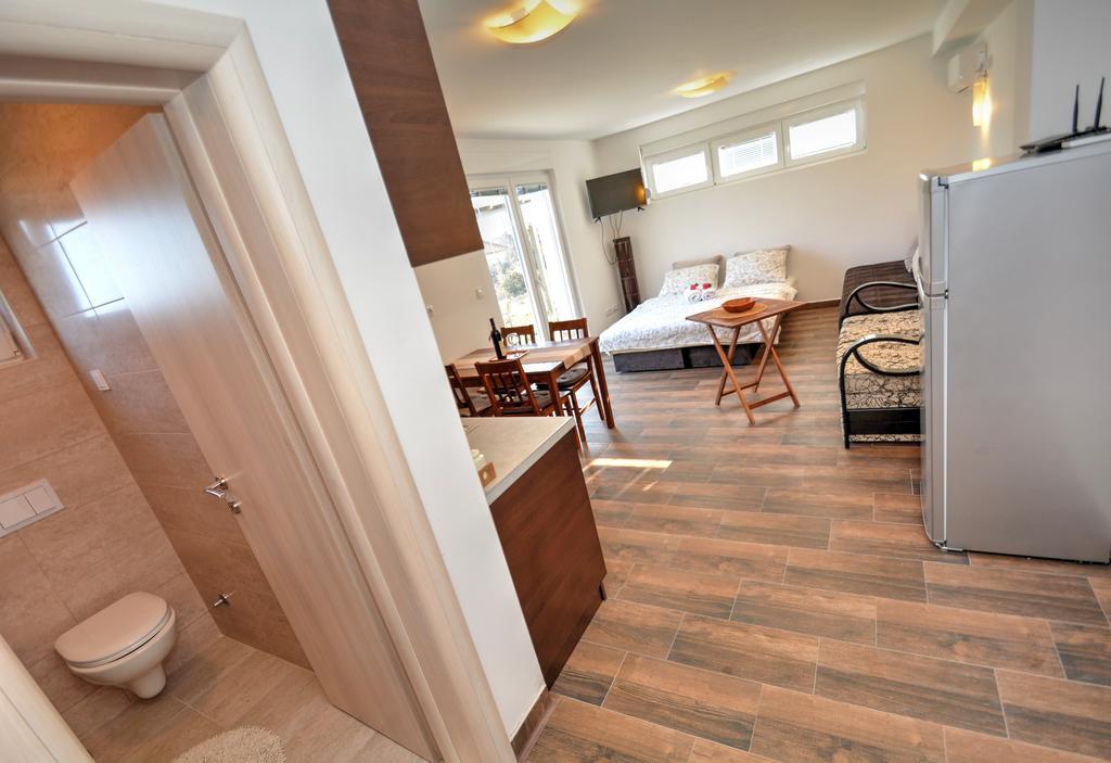 Apartments Blazevic تْشيرسيك نوفي المظهر الخارجي الصورة