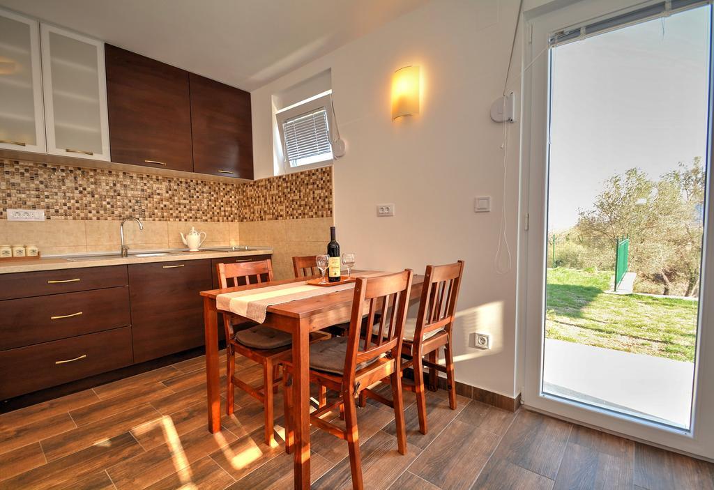 Apartments Blazevic تْشيرسيك نوفي المظهر الخارجي الصورة